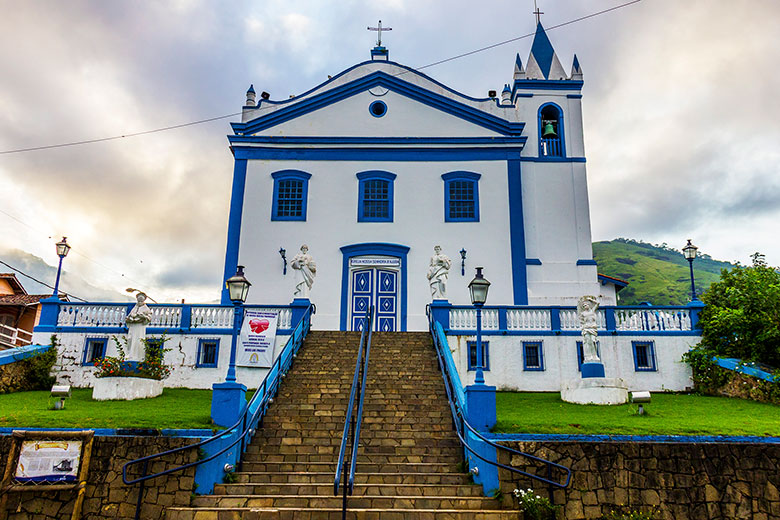 Ilhabela onde ficar