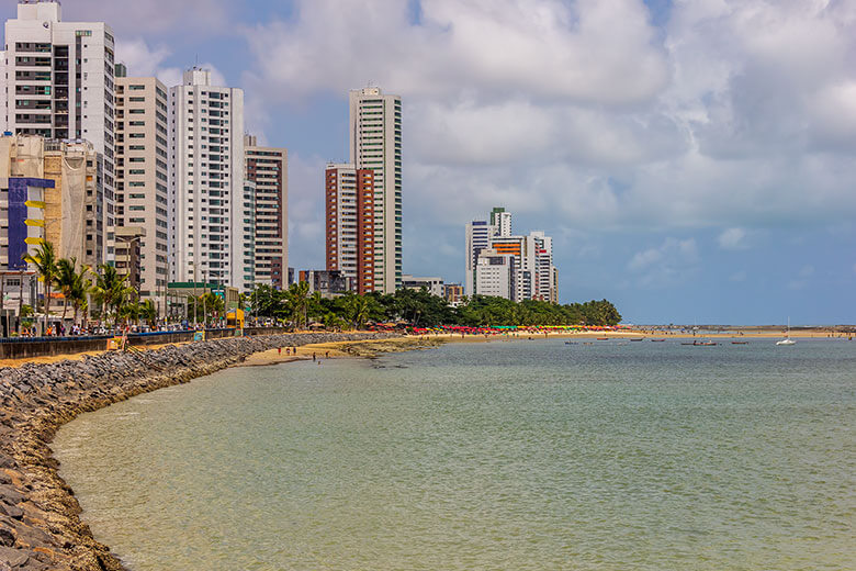 hotel em Olinda beira-mar