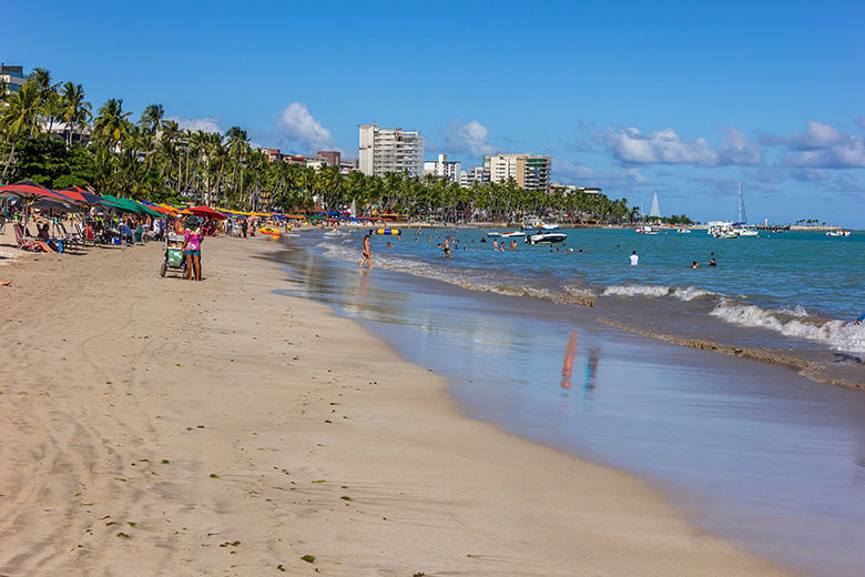 como é a estrada entre Maceió e Maragogi