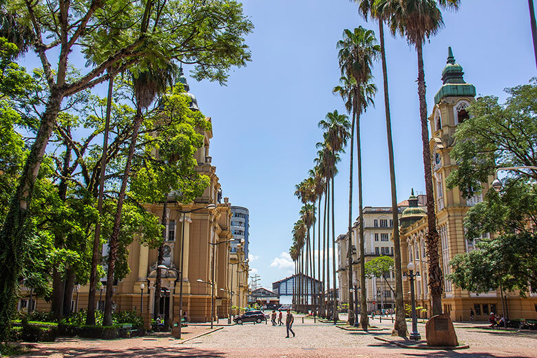 onde ficar em Porto Alegre barato