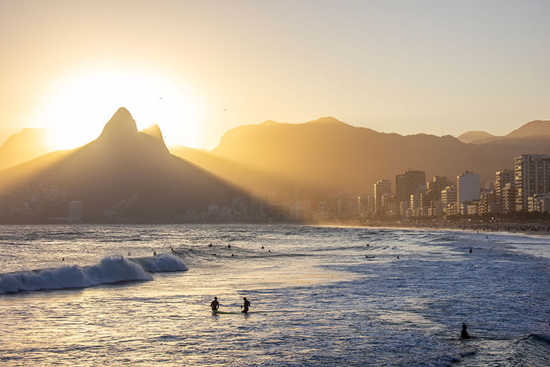 como ir do Rio de Janeiro a Búzios de ônibus