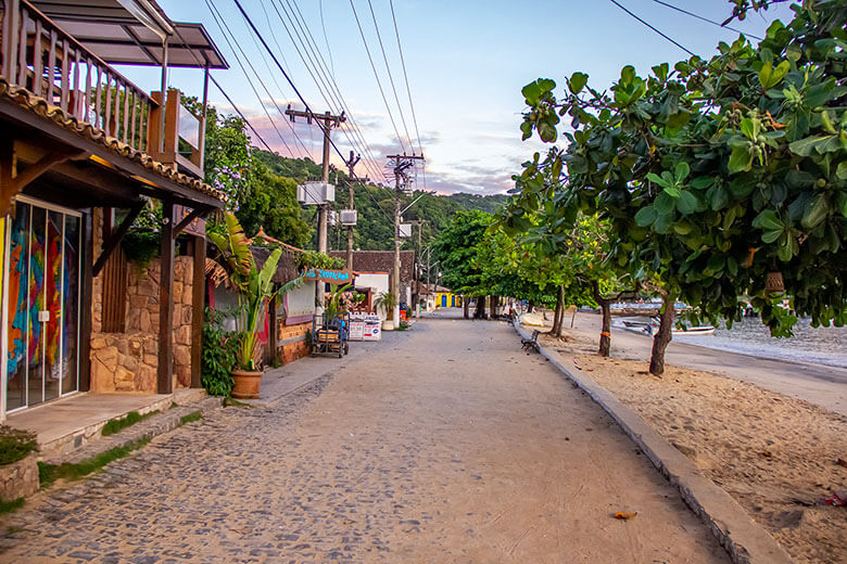 como chegar à Ilha Grande de Carro