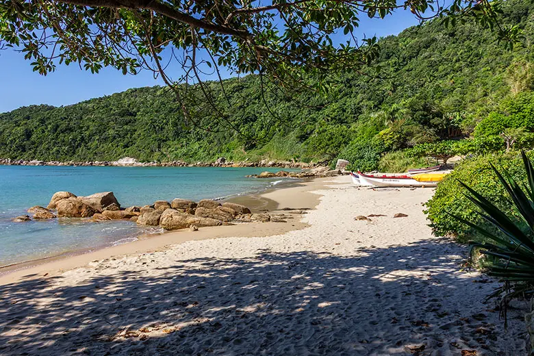 Bombinhas, SC: O que fazer, praias, roteiro e guia completo