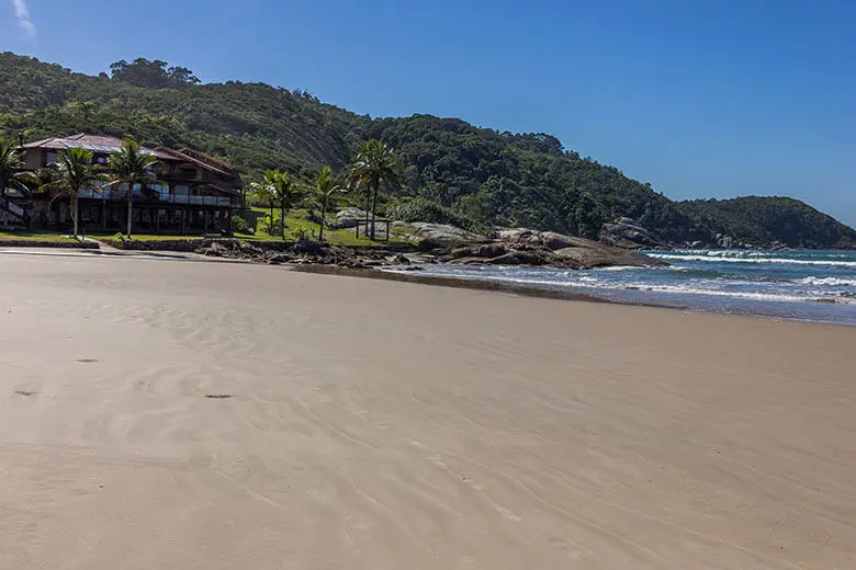 Quais são as praias mais limpas de Bombinhas? – Blog Vale del Sol